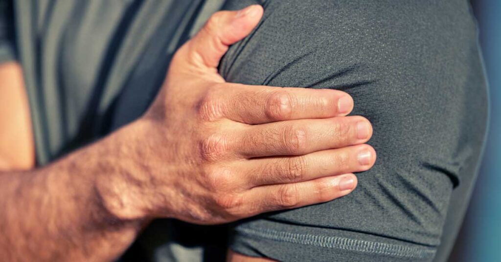 Fisioterapia para Tendinite no Ombro: como tratar a dor no ombro causada por essa condição